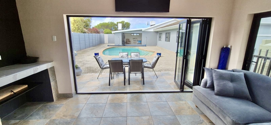 4 Bedroom Property for Sale in Fernglen Eastern Cape